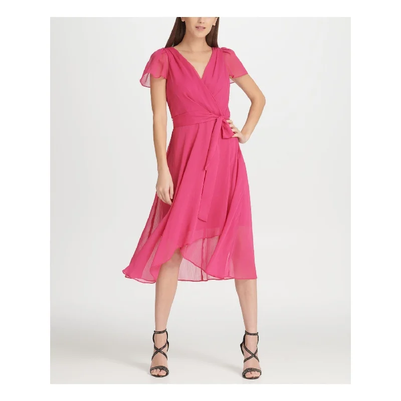 Printed pattern DKNY Women's Short Sleeve V Neck Tea Length Sheath Cocktail Dress Pink Size 4 Printed pattern DKNY Women's Short Sleeve V Neck Tea Length Sheath Cocktail Dress Pink Size 4