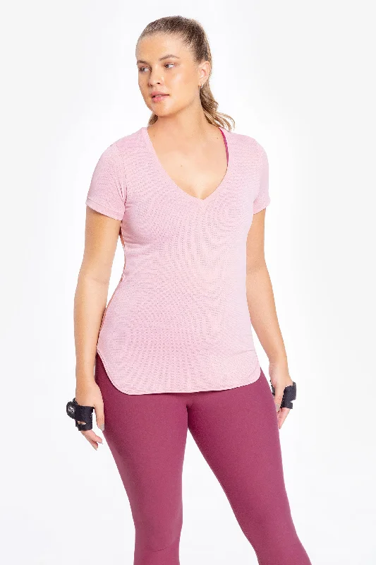 Street Style Essential Action V Blouse