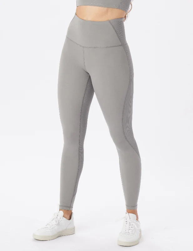 Cozy Outerwear Tone Up Legging: Silver Fog