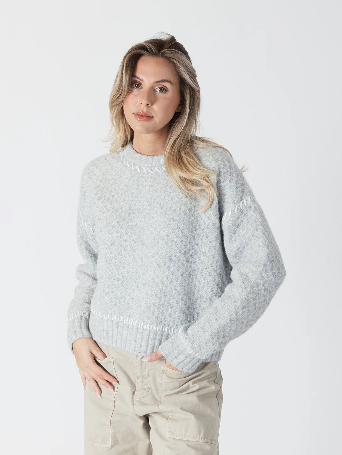 Breathable Design Nika Crewneck Sweater
